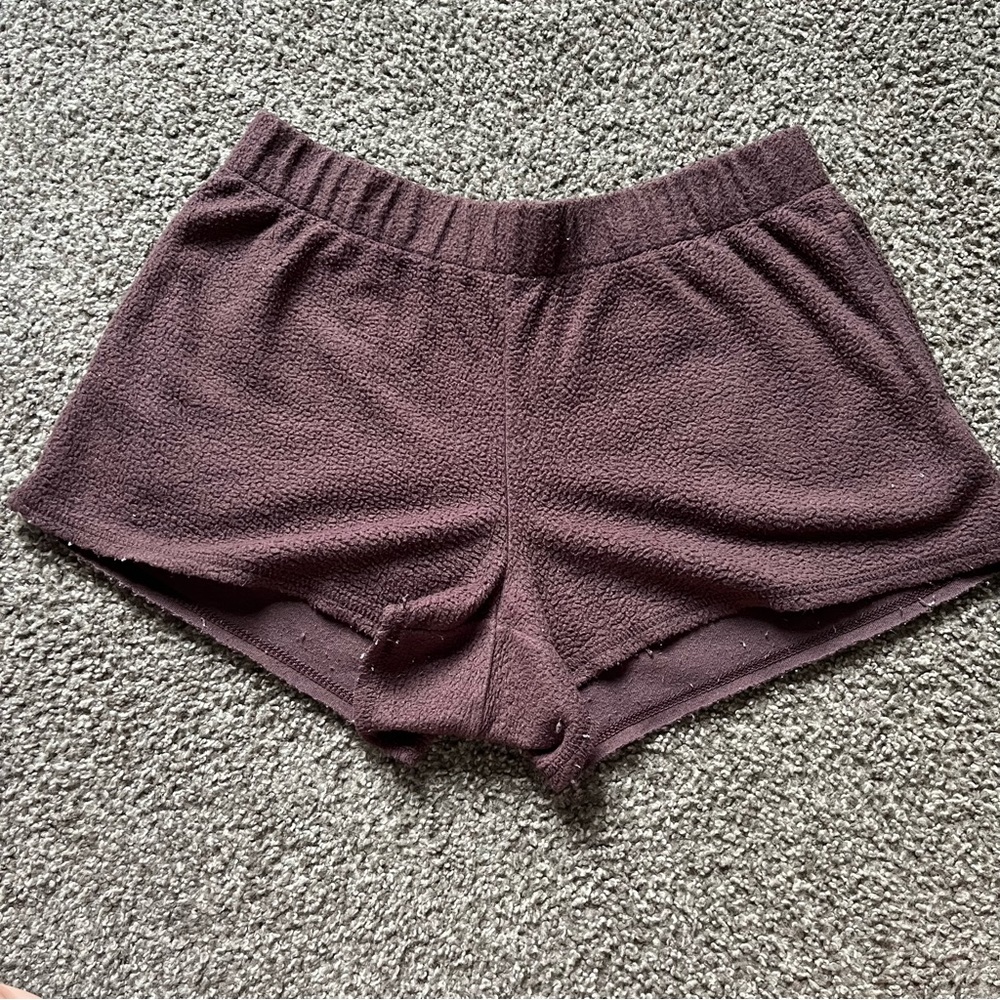 Aerie “snowed in fleece boxer” brown relic shorts size small